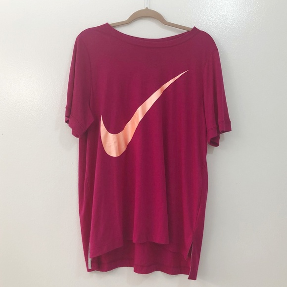 Nike Tops - NEW Nike Prep Vented Graphic Tee Size XL